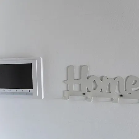 Repinc 32: Modern With Ev Charging *